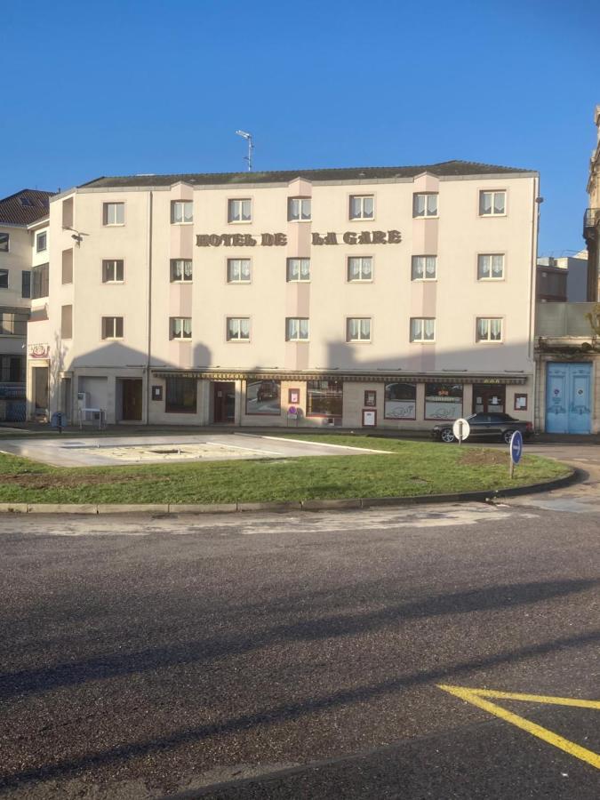 Hotel De La Gare بار لو دوك المظهر الخارجي الصورة